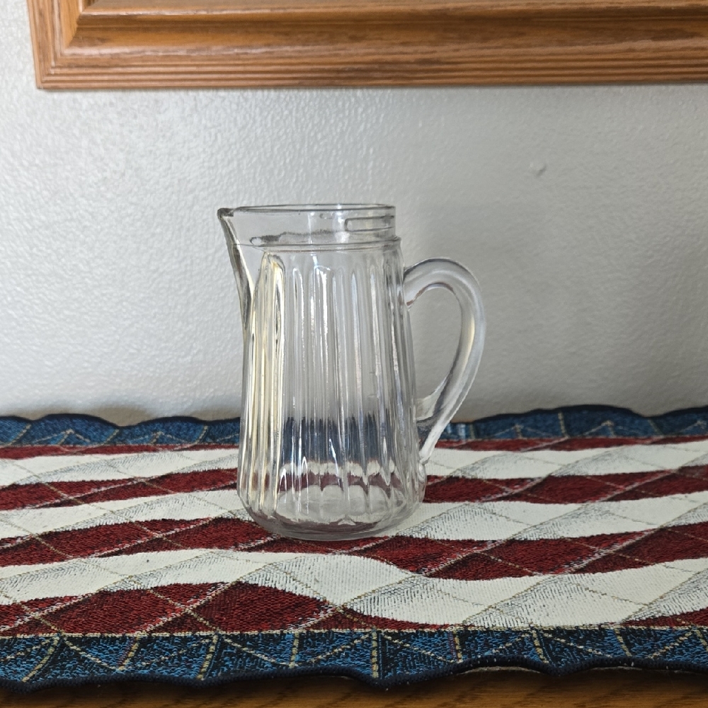 Elegant Clear Glass Creamer/Syrup Pitcher